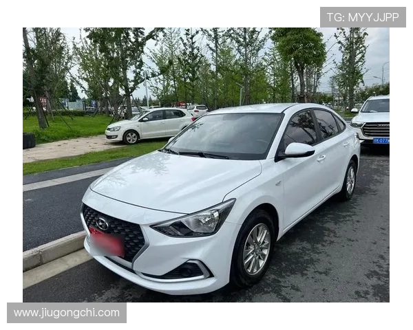 1万多能买到2.5L V6，居然还配座椅加热、后视镜电动折叠